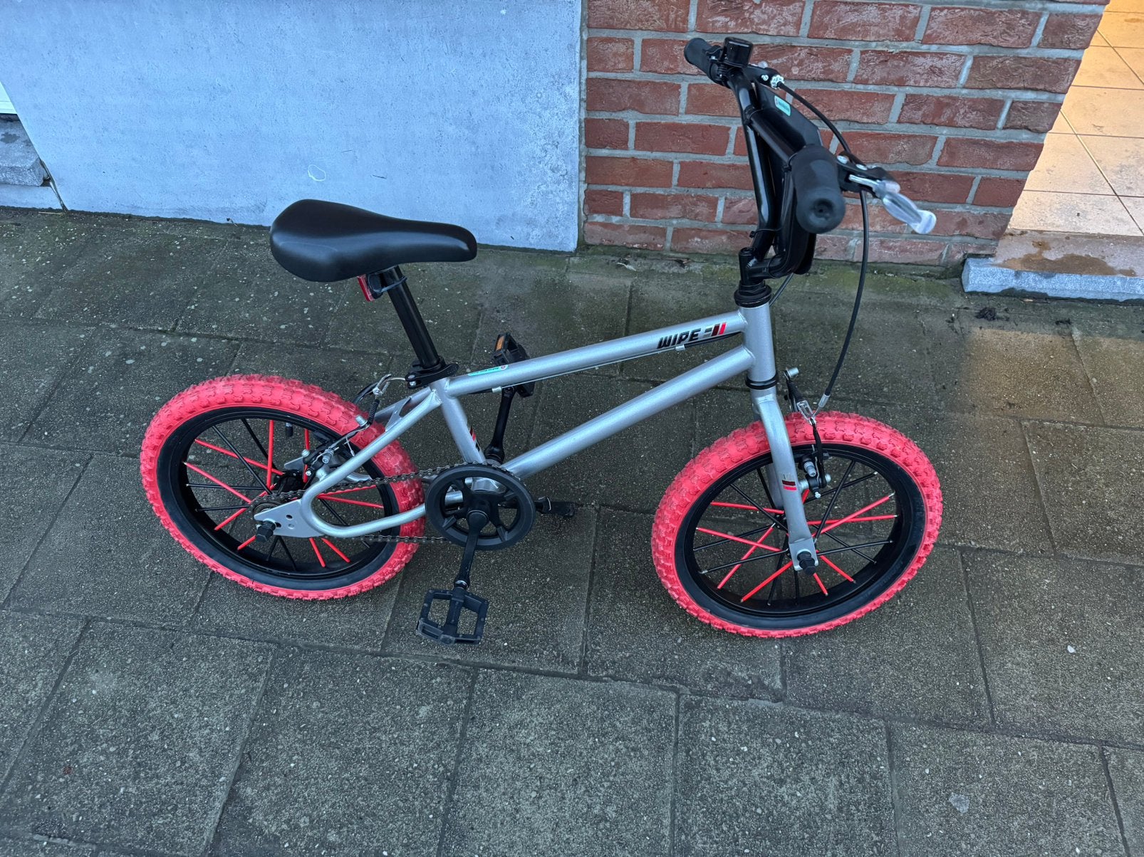 Vélo BMX B’twin 16pouces WIPE500, Fietsen en Brommers, Ophalen, Zo goed als nieuw