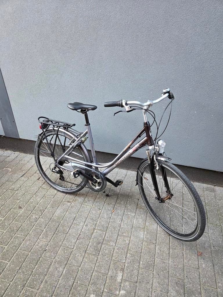Damesfiets montego 28 inch in zeer goede staat, Vélos & Vélomoteurs, 51 à 55 cm, Enlèvement