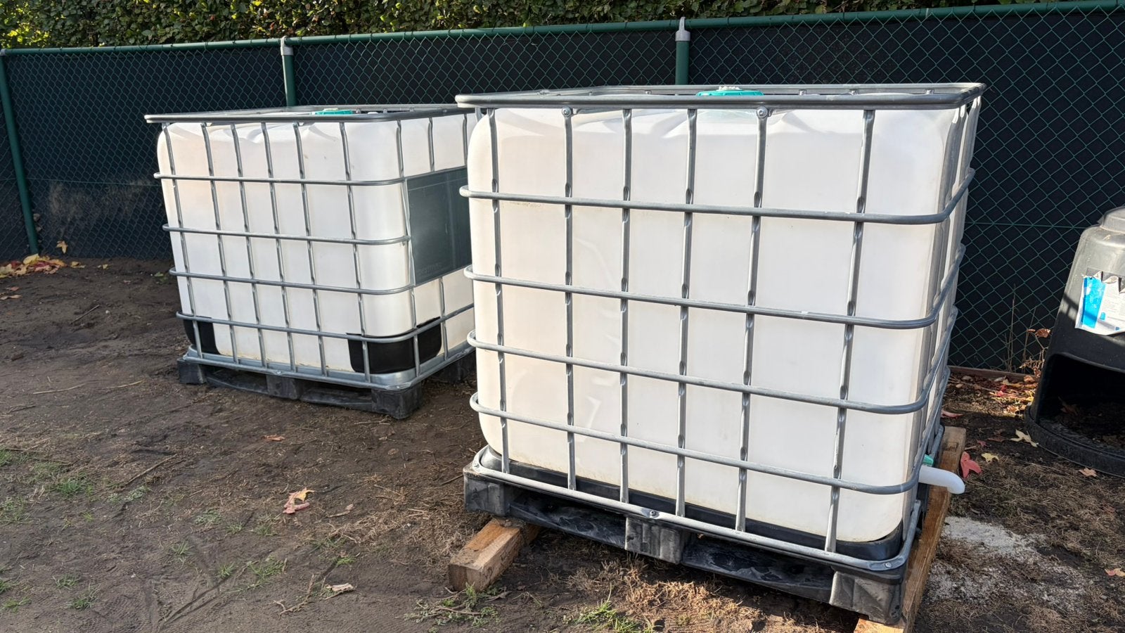 IBC containers 1000 liter, 150 liter of meer, Ophalen, Zo goed als nieuw, Met kraantje