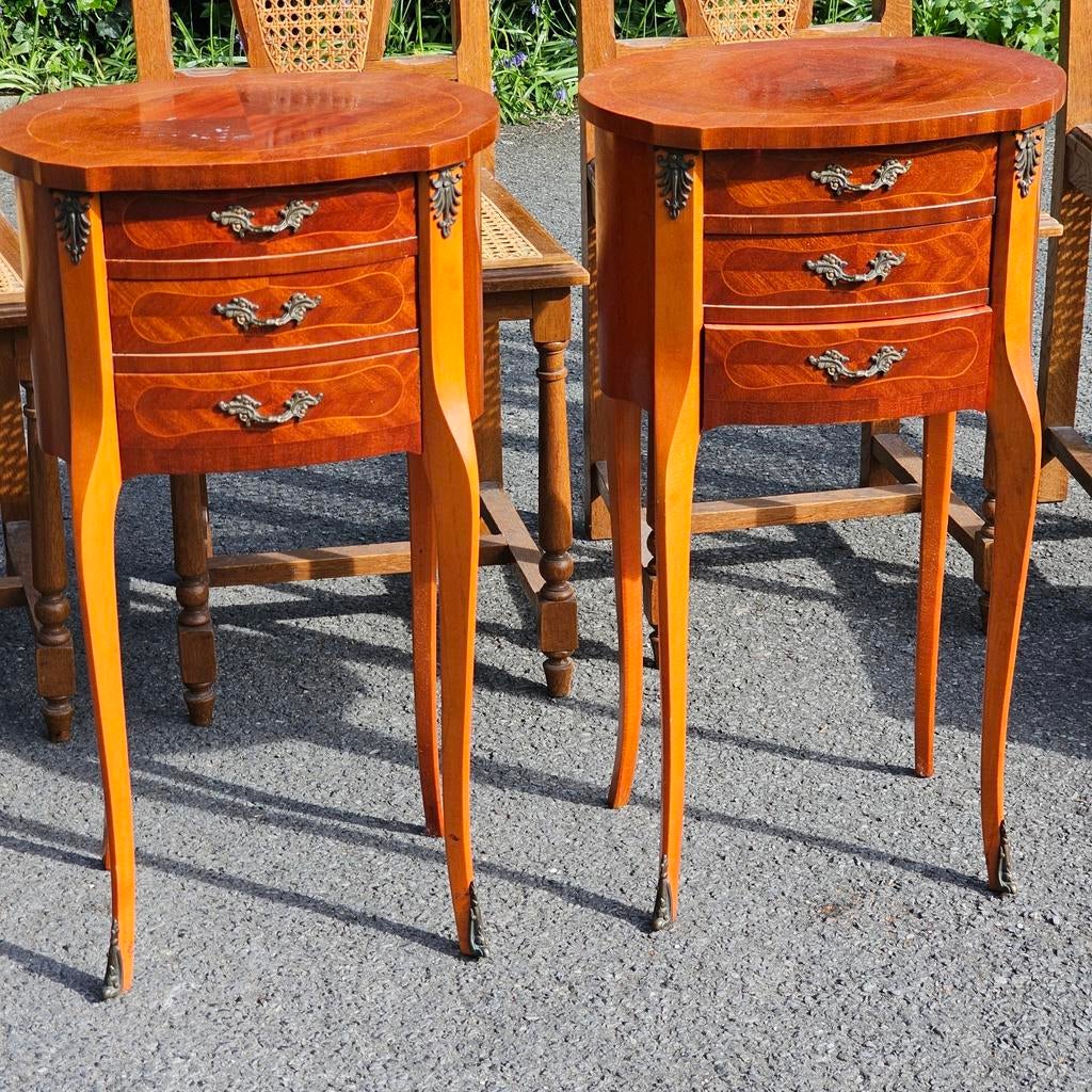 Bijzettafels. Met lades. Franse Louis XV stijl., Antiek en Kunst, Ophalen