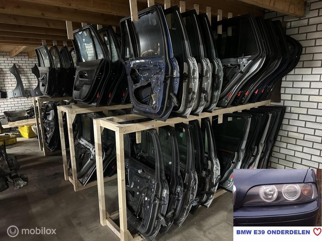 BMW E39 onderdelen Portieren Sedan en Touring ., Autos : Pièces & Accessoires, Carrosserie & Tôlerie, Porte, BMW, Utilisé