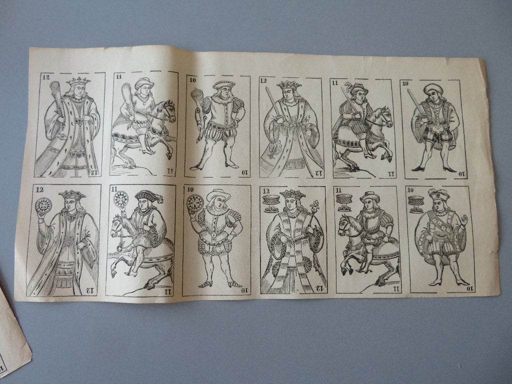 oud blad met afbeeldingen speelkaarten fabriek Turnhout ?, Verzamelen, Ophalen of Verzenden, Zo goed als nieuw, Speelkaart(en)