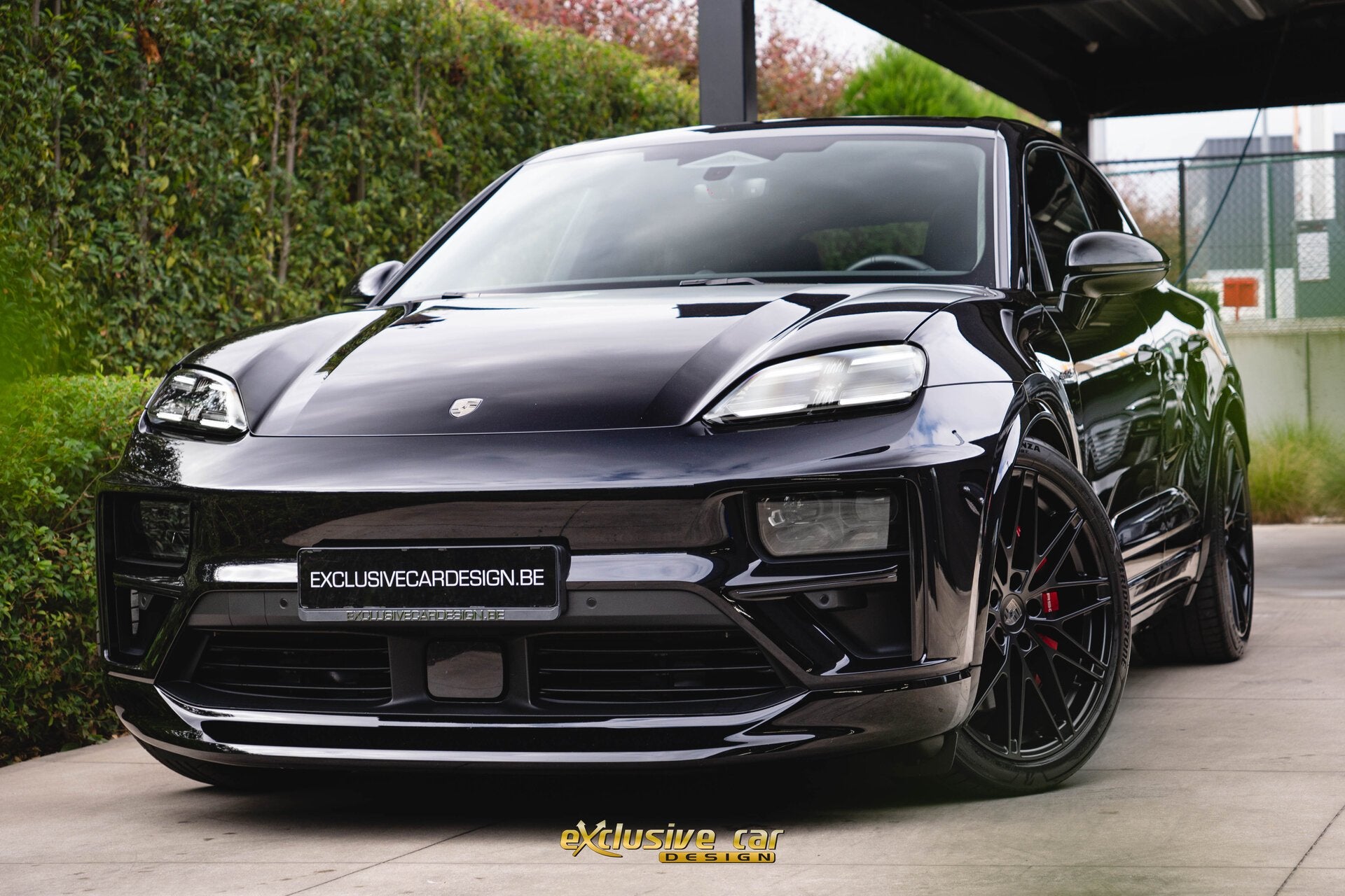 Porsche Macan Turbo Electric, Auto's, Porsche, 0 kg, 473 kW, Zwart, 5 zetels