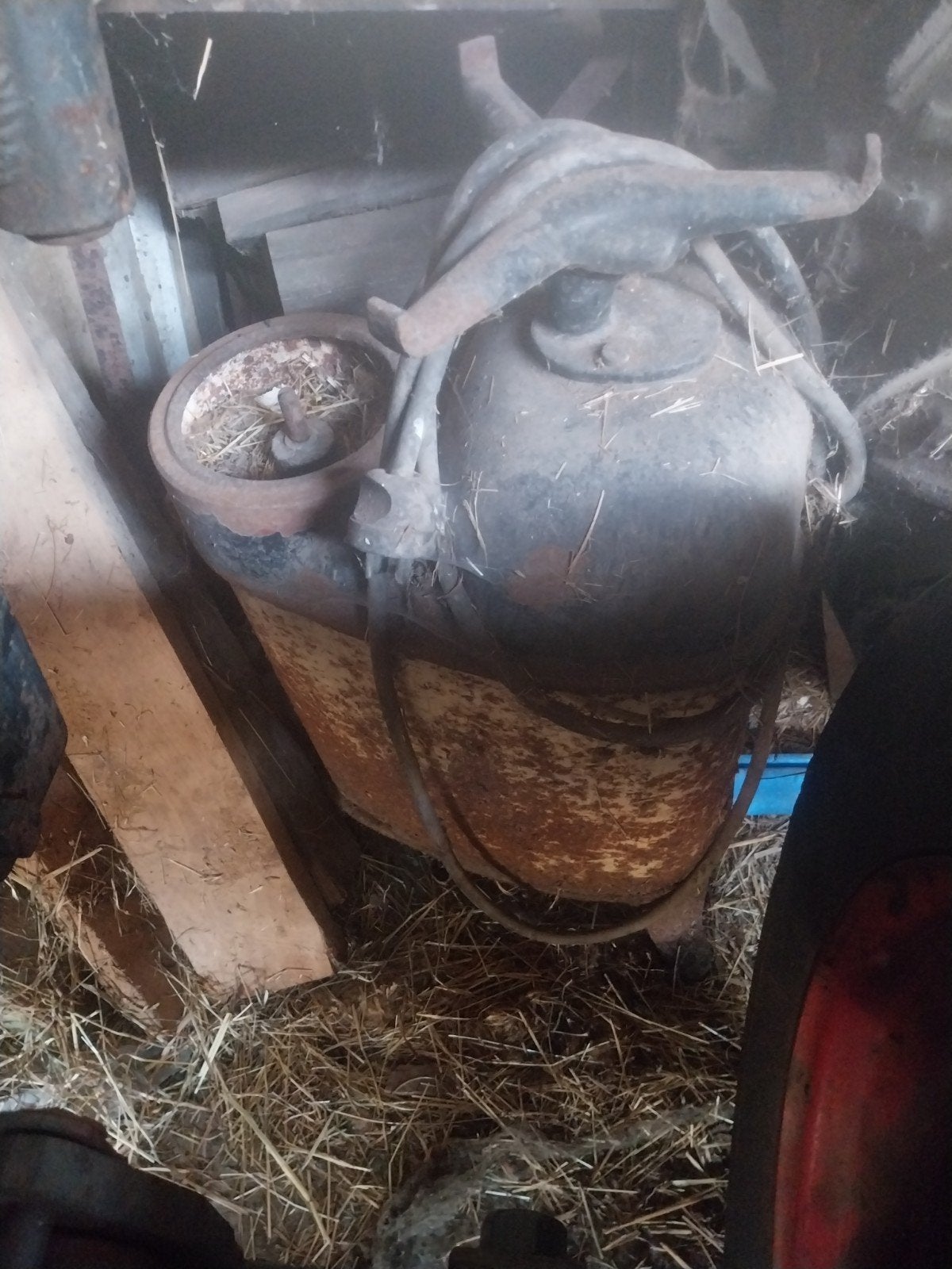ecremeuse et accessoire traité au pot, Ophalen