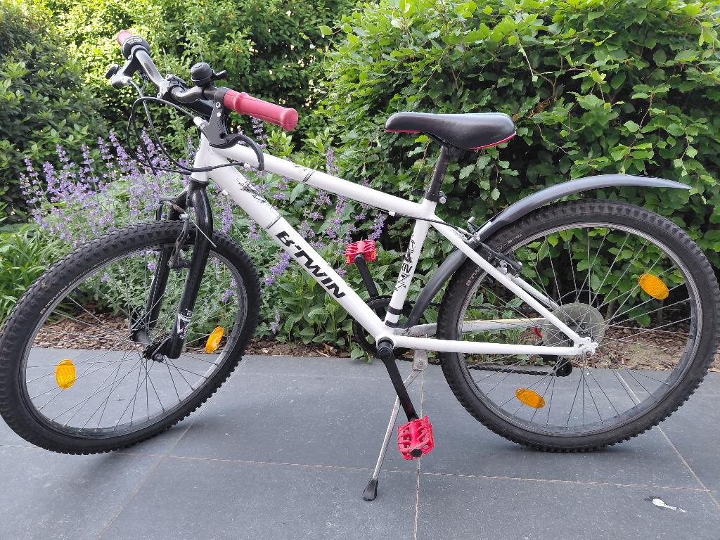 Mountainbike ROCKRIDER 300, Fietsen en Brommers, Ophalen, Velgrem, Versnellingen, Btwin