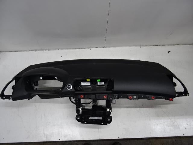 TABLEAU DE BORD BMW 1 serie (E87 / 87N) (01-2003/12-2012), Mevr. I. Hauben, Utilisé, BMW, Rue de l'Espoir 34 34
4030  GRIVEGNÉE, BE