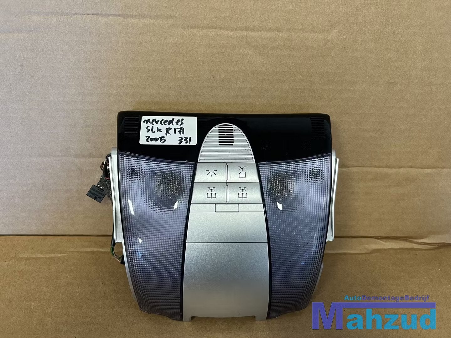 MERCEDES SLK R171 binnenverlichting schakelaar 2004-2011, Mercedes-Benz AG, Mercedes-Benz, Utilisé, Mercedesstrasse 120
70372  Stuttgart, DE