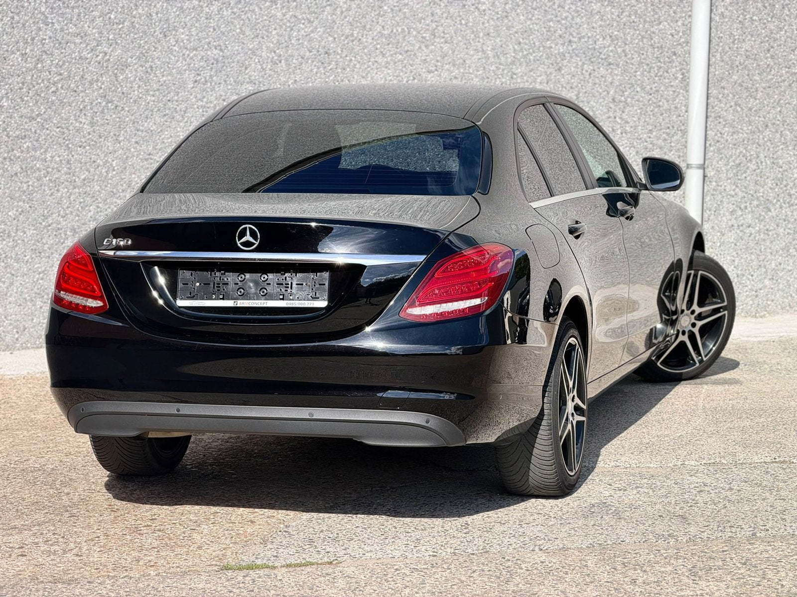 Mercedes Classe C Essence 04/2019 Garantie 12Mois LED/Cam, Auto's, Automaat, https://public.car-pass.be/vhr/d011182c-9849-466d-8514-b3a58017fe30