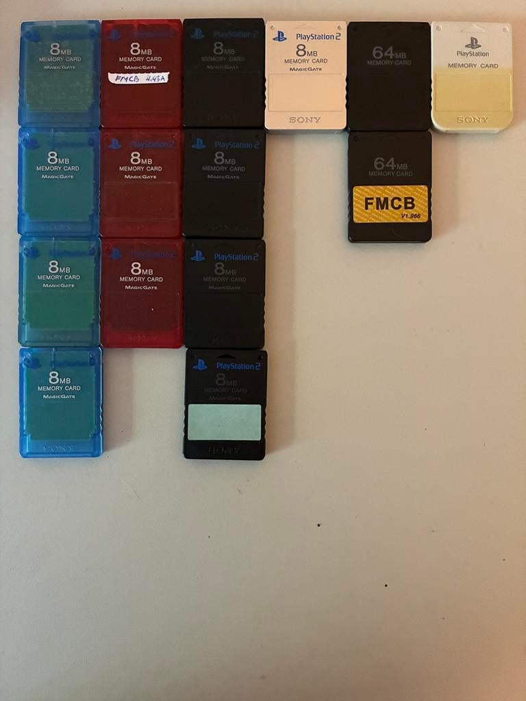 Originele Playstation 2 memorykaarten, Games en Spelcomputers, Verzenden