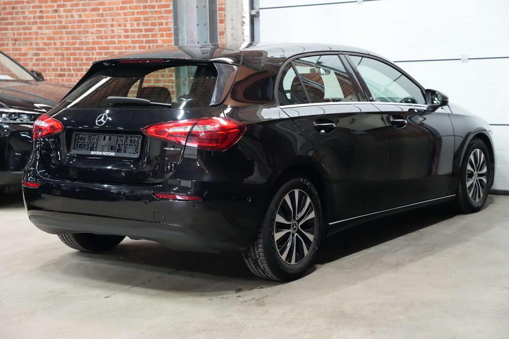 Mercedes-Benz A 160 d Sport Leder Prof Navi Camera Garantie, Auto's, Mercedes-Benz, Gebruikt, 4 cilinders, 95 pk, Zwart