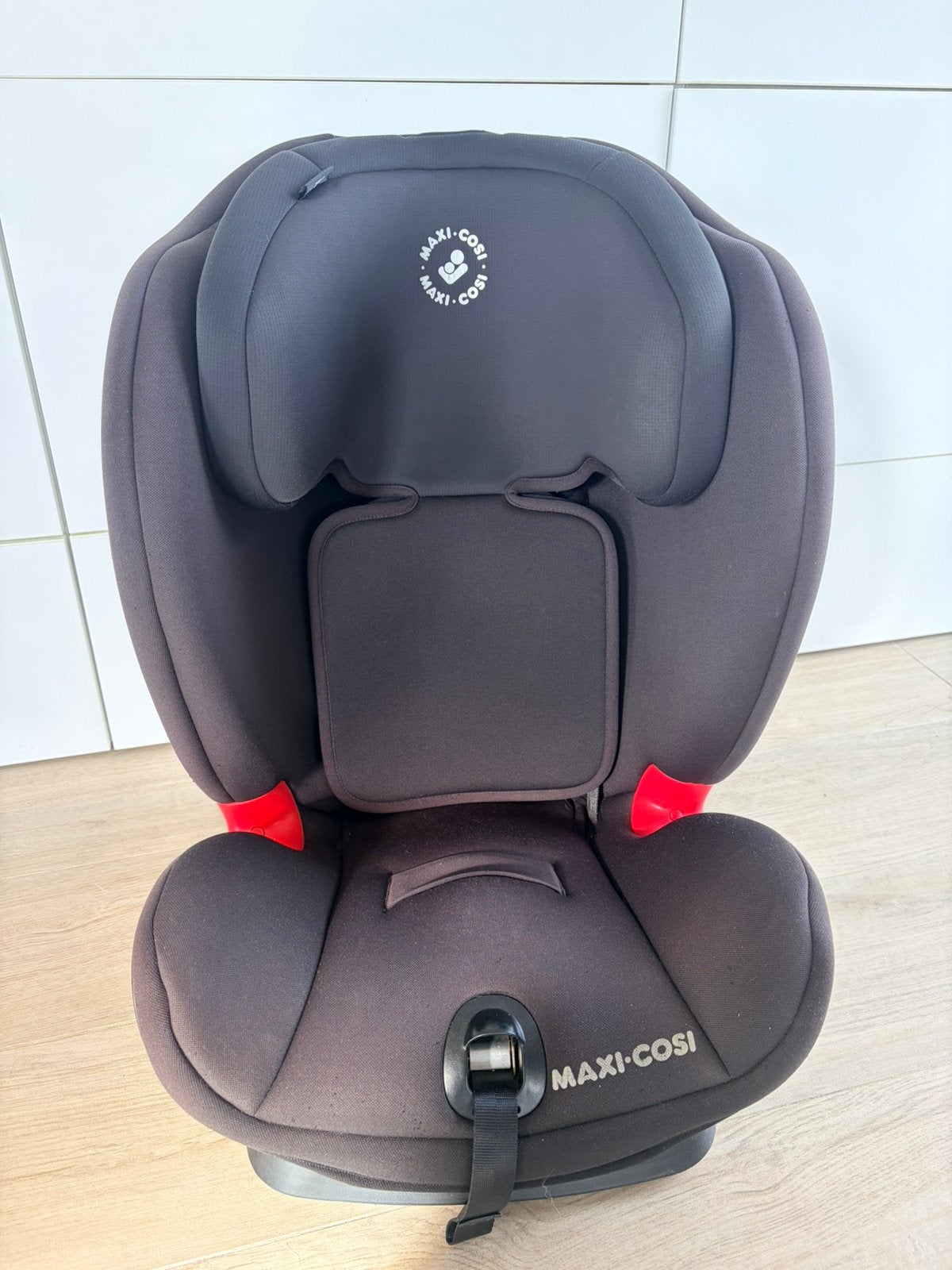 Maxi cosi Titan black, Kinderen en Baby's, Ophalen, Verstelbare rugleuning, Gebruikt, Isofix