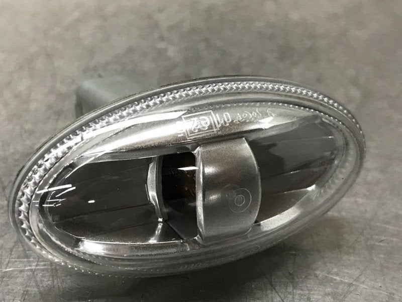 KNIPPERLICHT SCHERM RECHTS VOOR Aygo (B40) (|0104706|), Gebruikt, Toyota