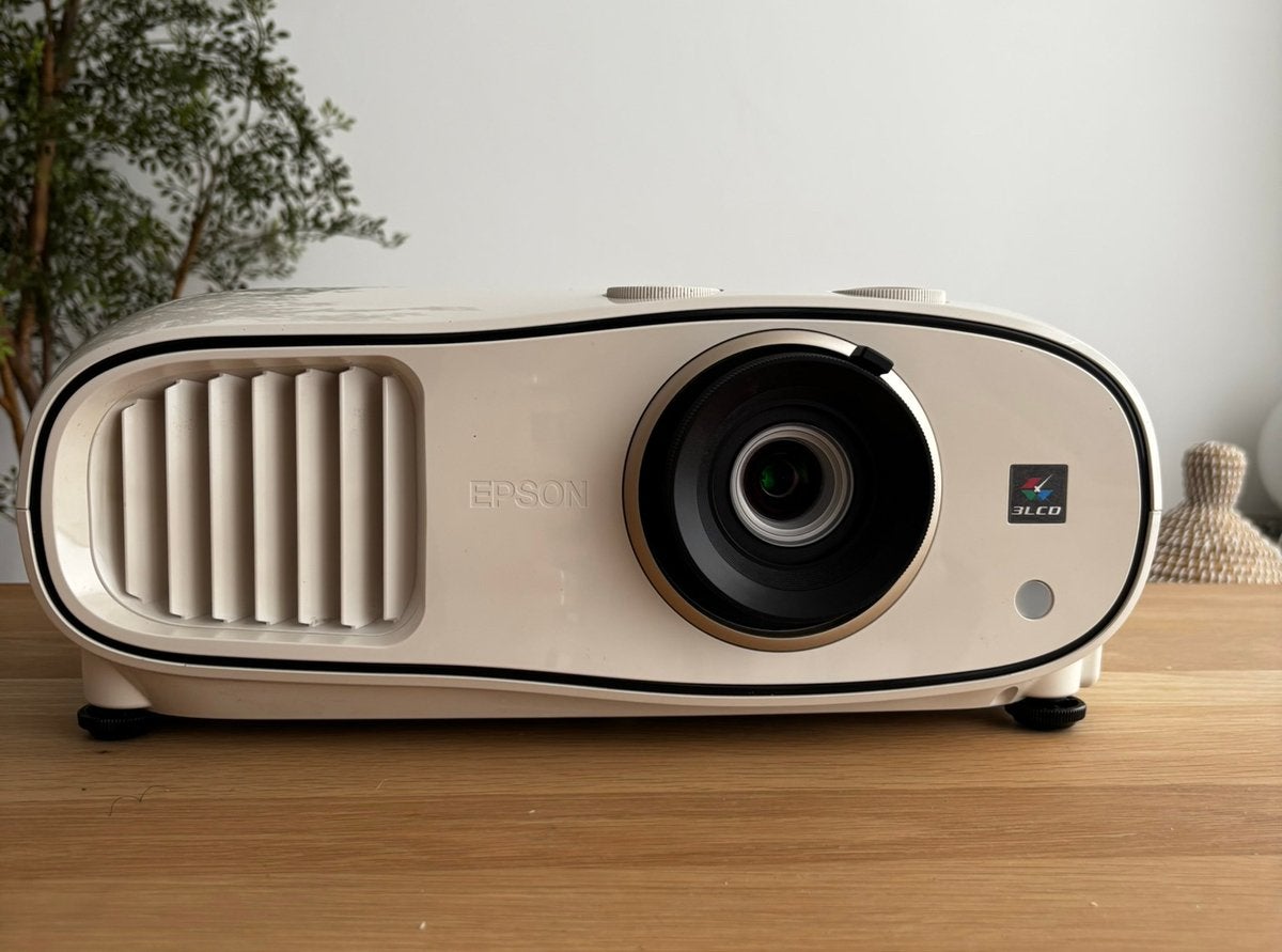 Epson TW6600w projector, Audio, Tv en Foto, Beamer-accessoires, Ophalen, Gebruikt