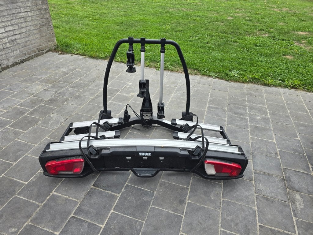 Porte vélos Thule VeloSpace XT3 939, Autos : Divers, Support d'attelage, 3 vélos ou plus, Comme neuf, Enlèvement