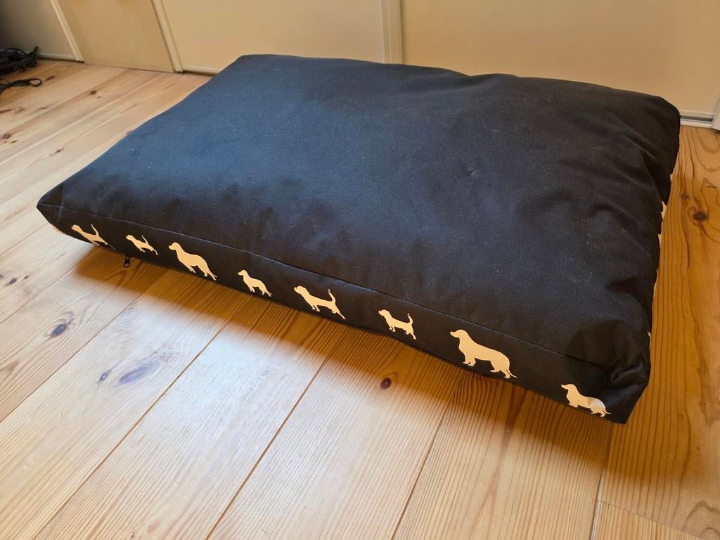 Coussin pour chien White Dogs - Inutilisé, Animaux & Accessoires, Paniers pour chiens, Enlèvement ou Envoi, Neuf