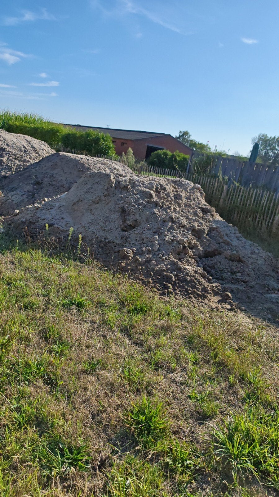 Gratis aanvulgrond (zandgrond), Enlèvement, Utilisé, Sable pour remblai