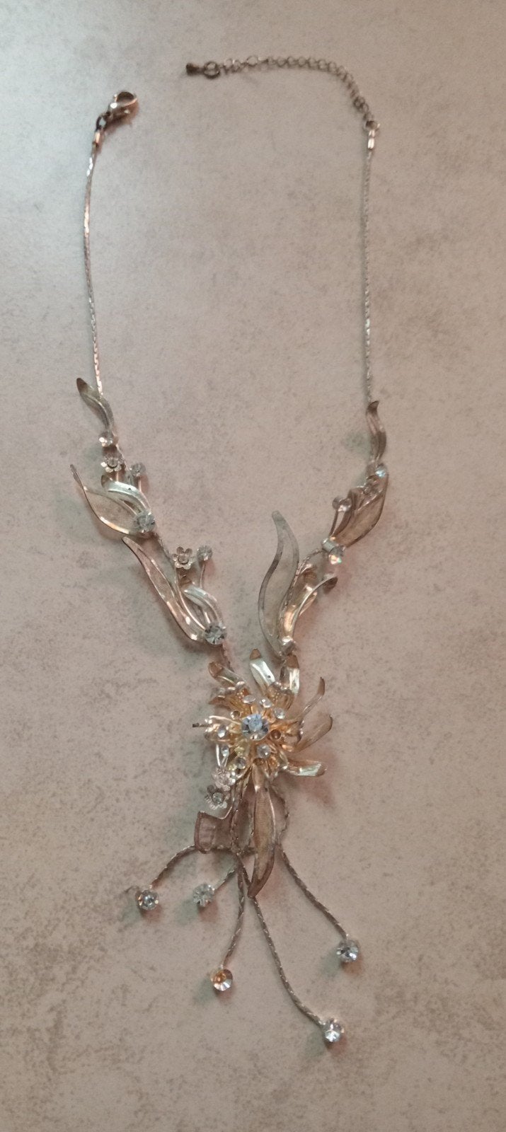 Bijou - collier création plaquée or ornée de pierres, Bijoux, Sacs & Beauté, Enlèvement ou Envoi, Or, Or, Utilisé