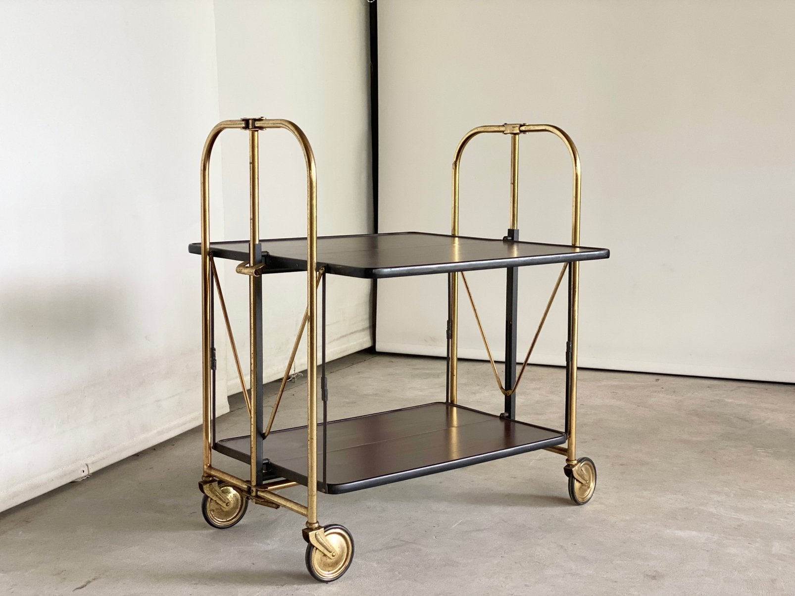 Vintage “Practica” Bartrolley 1980s, Enlèvement