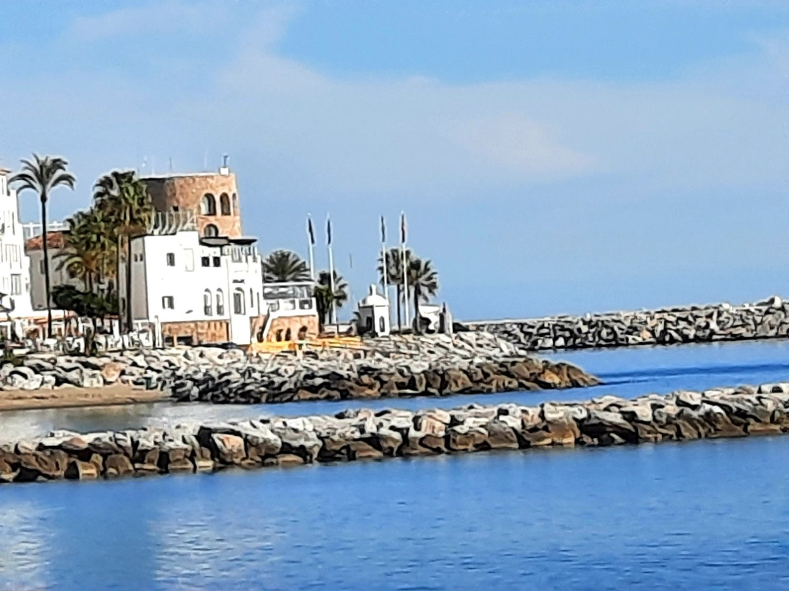 PUERTO BAUS ligging,ligging,ligging, Vakantie, Vakantiehuizen | Spanje, Costa del Sol, Appartement, Aan zee, 1 slaapkamer, Eigenaar