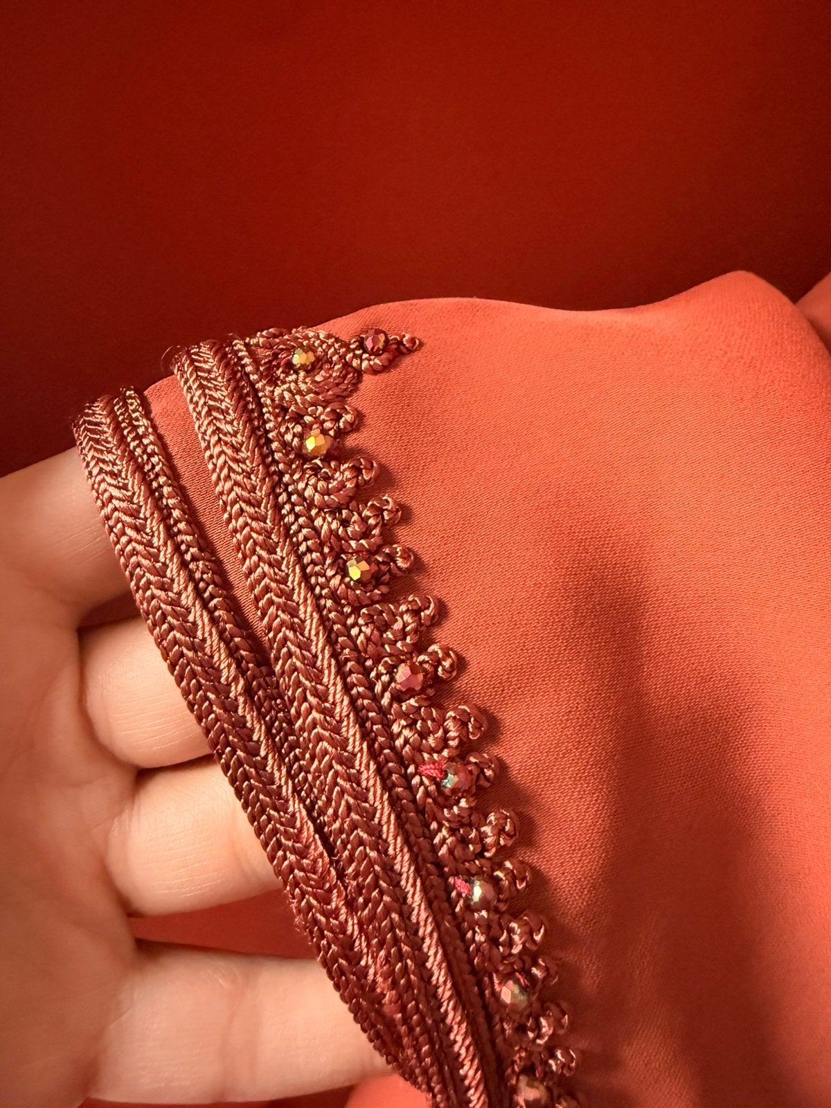 Prachtige terracotta jelaba met sfifa-borduring., Vêtements | Femmes, Habits de circonstance, Enlèvement, Comme neuf, Taille 46/48 (XL) ou plus grande