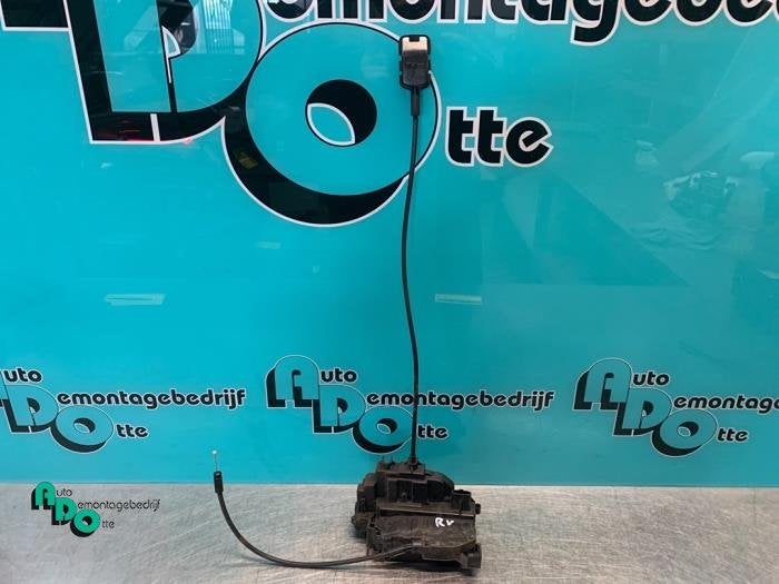 Deurslot Mechaniek 4Deurs rechts-voor van een Renault Clio (, Gebruikt, -, Renault, -