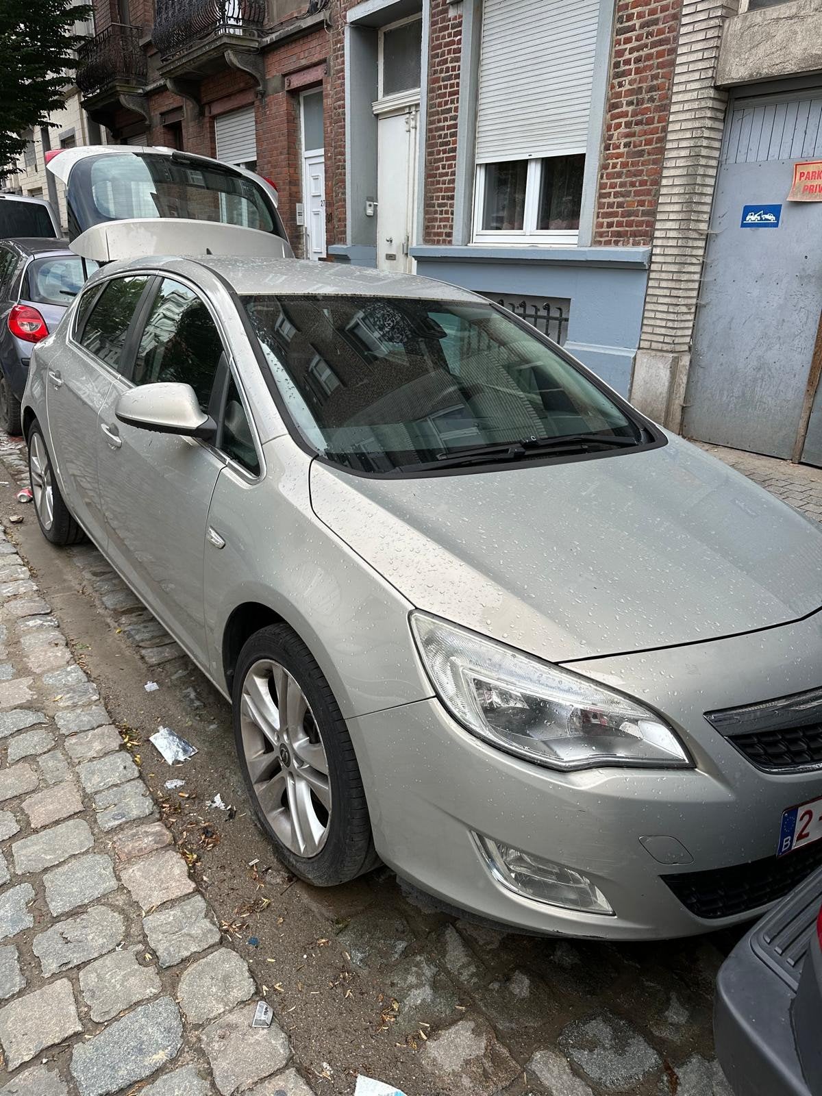 OPEL ASTRA 17CDTI COSMO NAVI CUIR ! DEMARE PAS ! JOINT CULAS, Autos, Opel, Cuir, Euro 5, Achat, 5 portes