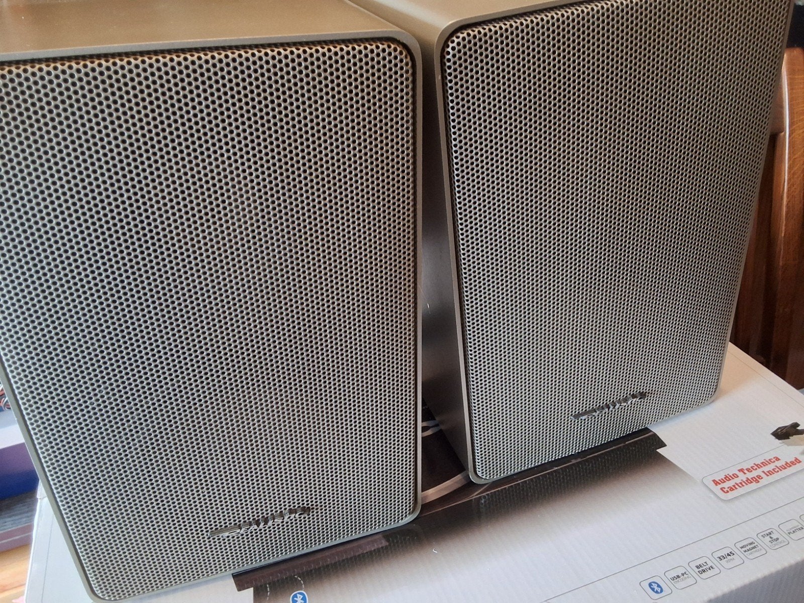 2 boxen realistic, Audio, Tv en Foto, Luidsprekerboxen, Ophalen