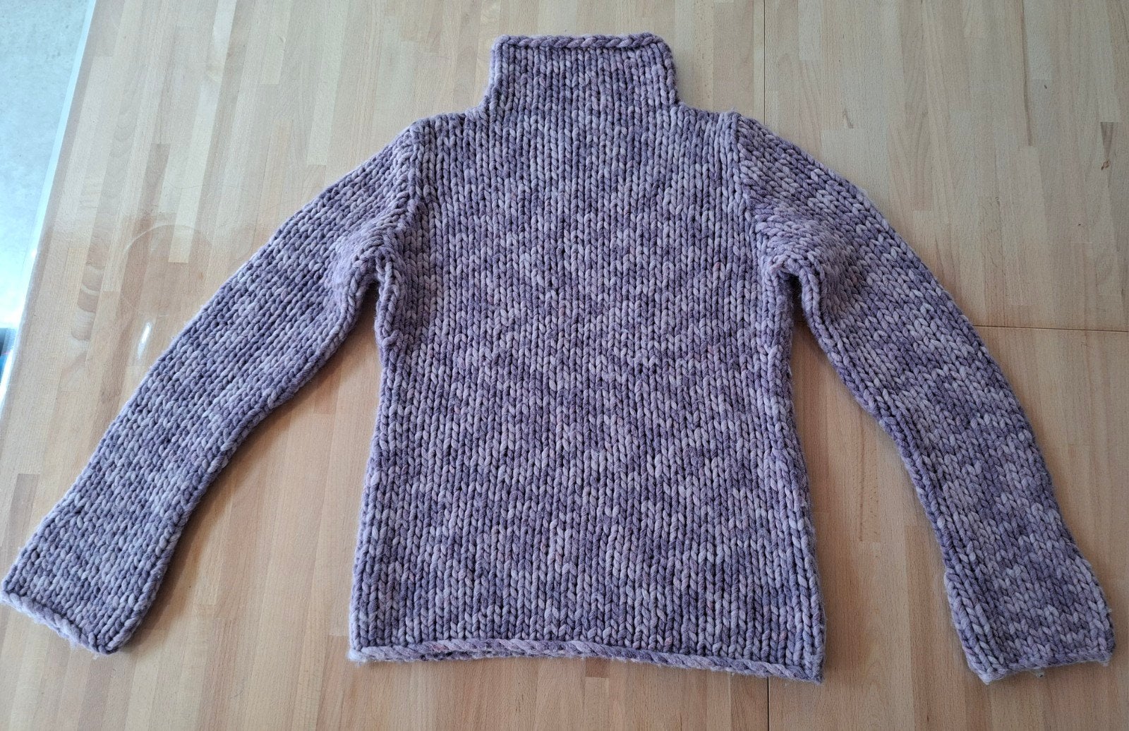 Dikke wollen trui DKNY paars M, Maat 38/40 (M), Paars, DKNY, Ophalen of Verzenden