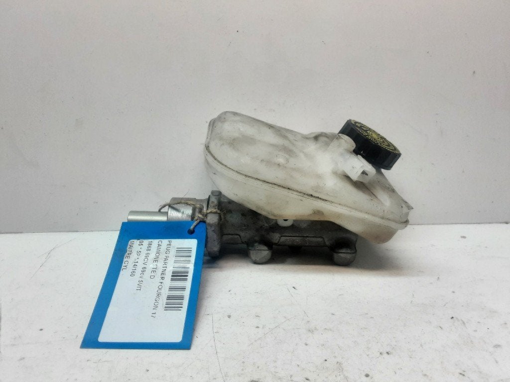 MAITRE CYLINDRE DE FREIN Peugeot Partner (01-1996/12-2015), Autos : Pièces & Accessoires, Kontakt-peugeot@peugeot.com, Utilisé