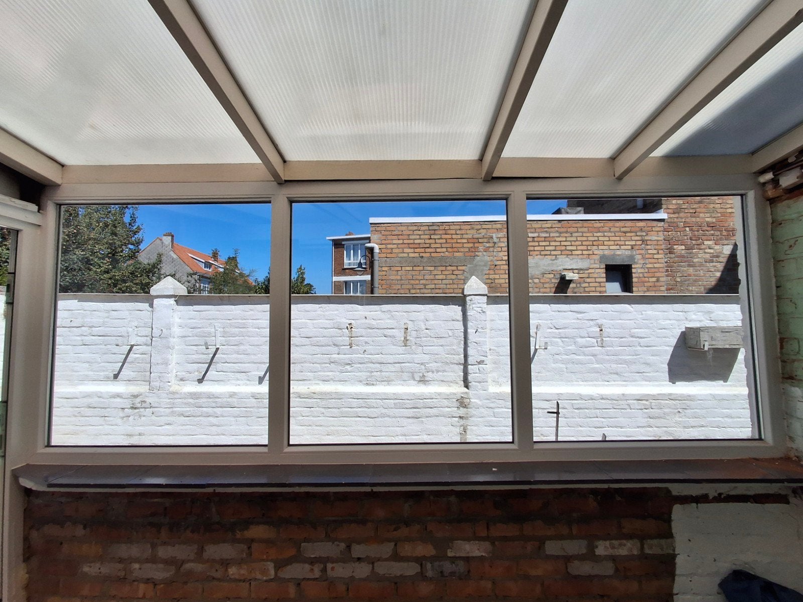 grote witte PVC ramen dubbel glas
3 vaste ramen 
1.22m ho, Ophalen, Zo goed als nieuw, Waterbestendig