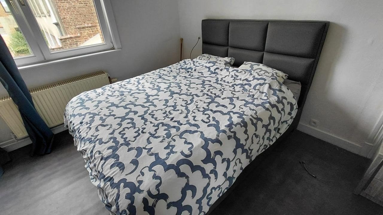 Lit + matelas, Enlèvement