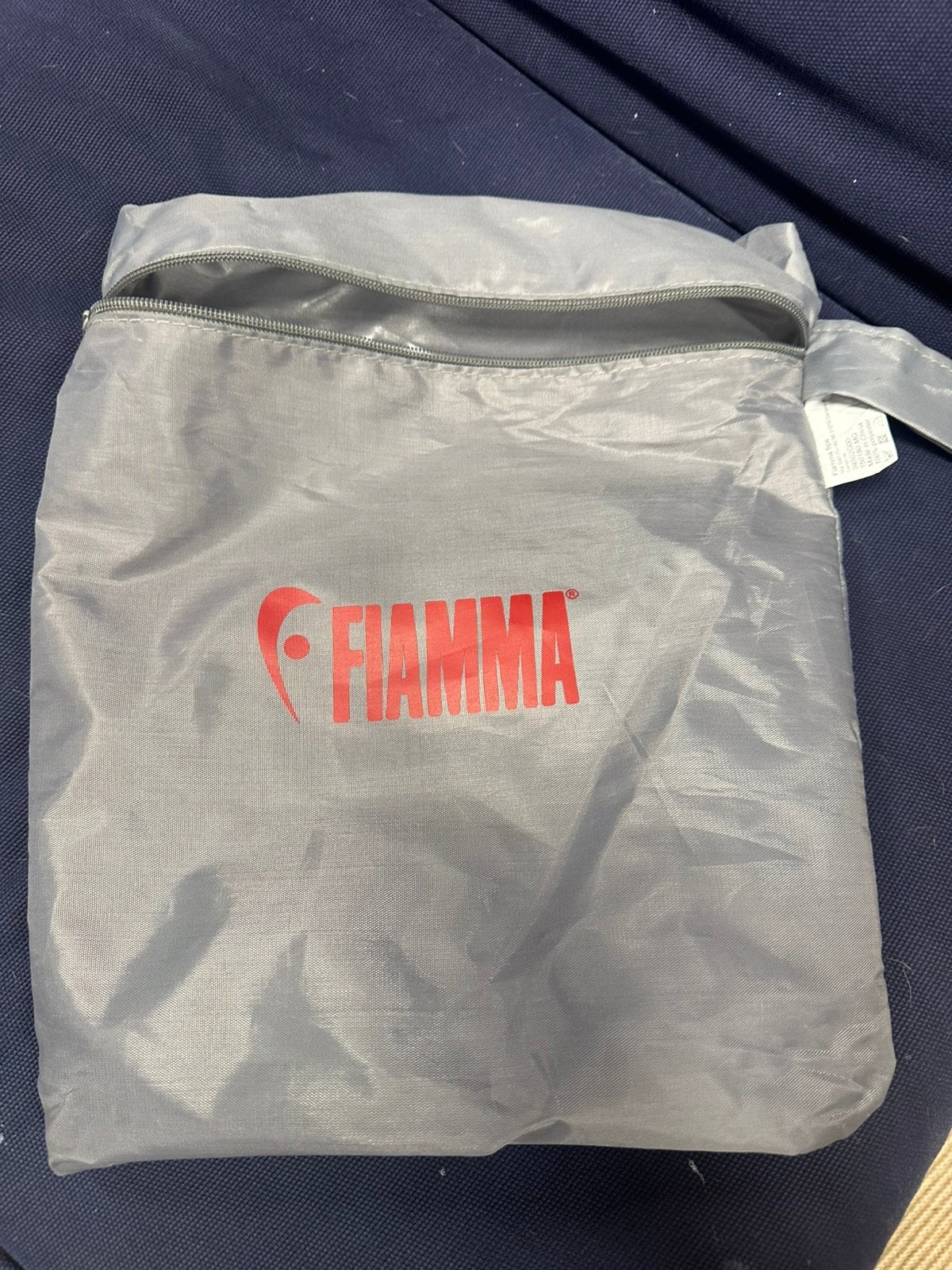 Hoes voor fietsen fiamma, Ophalen, Zo goed als nieuw