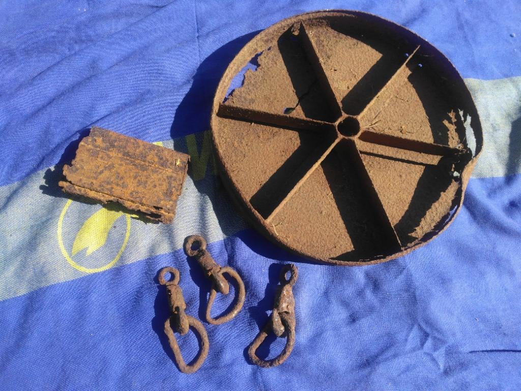 Ww2 Vestige bois des fagnes parachutiste Allemand Eupen, Ophalen