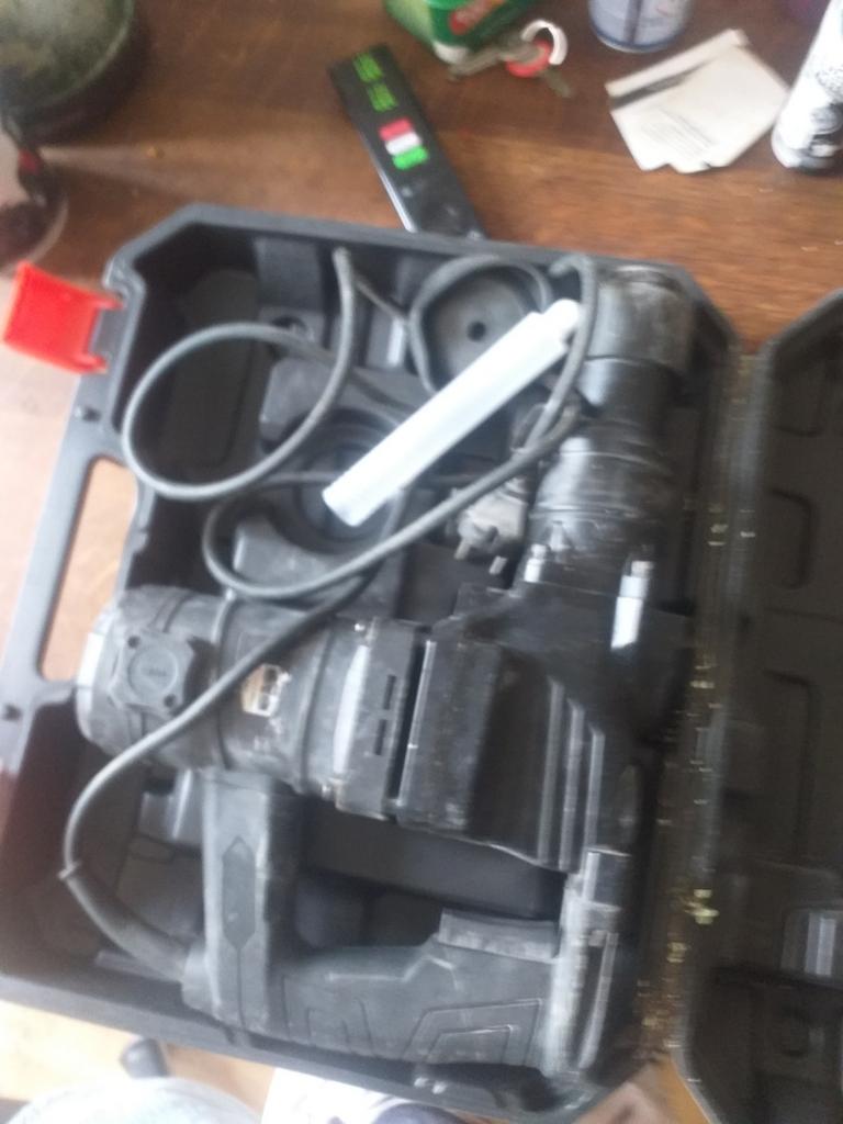 Cherche travail comme manoeuvre