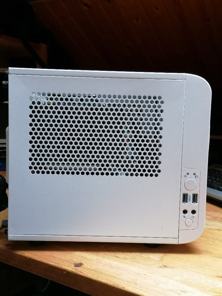 Tour Thermaltake ryzen 7 1800X win 11 fr, Informatique & Logiciels, Reconditionné, Enlèvement, Gaming, Pas de marque (pc monter par moi même)