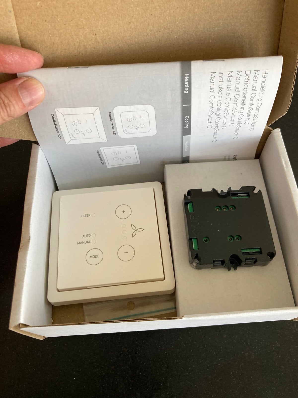 Zehnder stork comfoswitch c67, Ophalen, Nieuw
