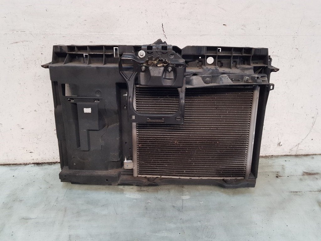 RADIATEUR COMPLEET Peugeot 208 I (CA / CC / CK / CL), Auto-onderdelen, Airco en Verwarming, Peugeot, Gebruikt