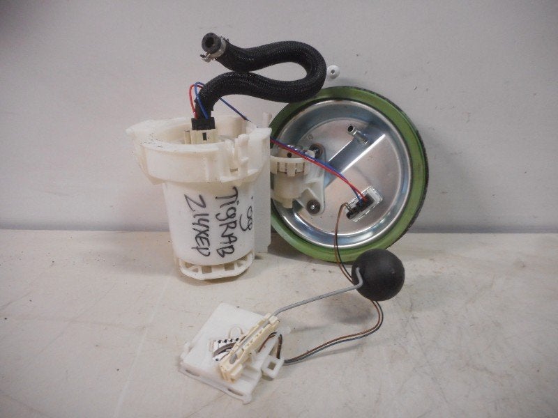 POMPE CARBURANT ELECTRIQUE Opel Tigra Twin Top (ze), Opel, Opel Automobile GmbH, Utilisé, Kontakt-opel@opel.com