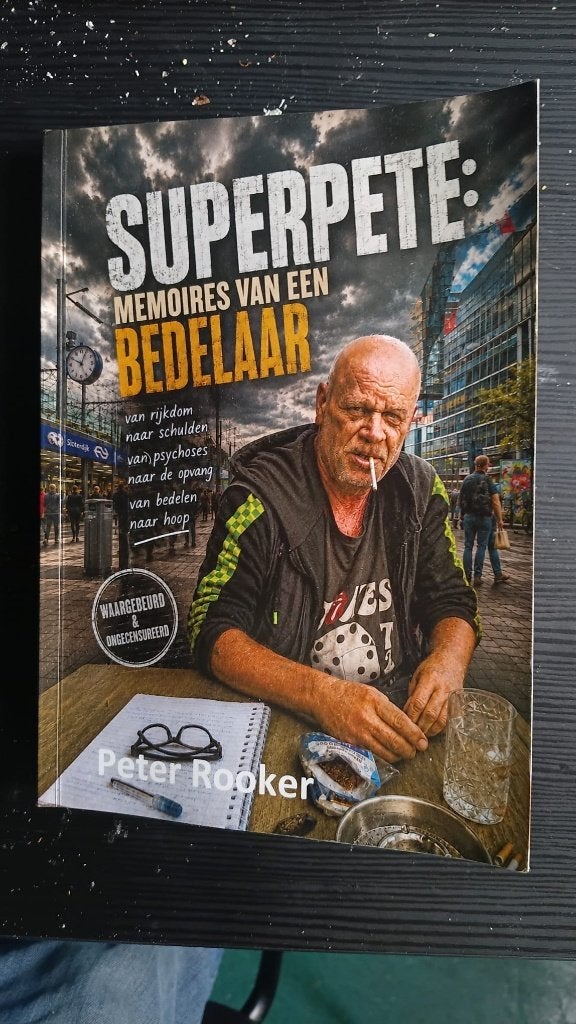 boek superpete memoires van een bedelaar, Ophalen, Nieuw, Peter rooker, Politiek