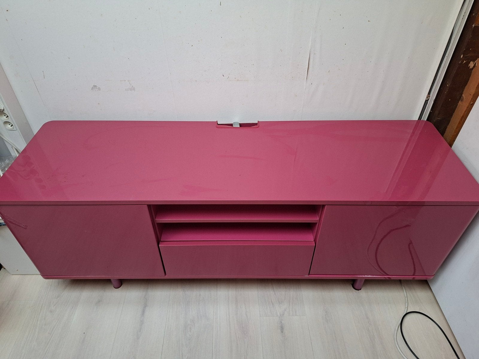 TV kast, Ophalen, 100 tot 150 cm, Zo goed als nieuw, 5 – 50