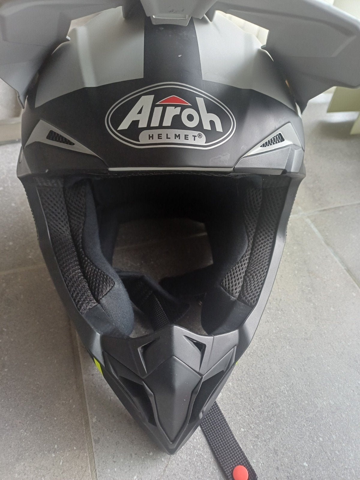 Airoh crosshelm, Motoren, Kleding | Motorhelmen, Ophalen