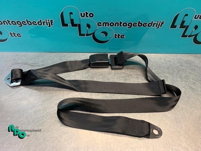 Ceinture de sécurité arrière centre d'un Diversen, Autos : Pièces & Accessoires, -, 3 mois de garantie, Utilisé, -