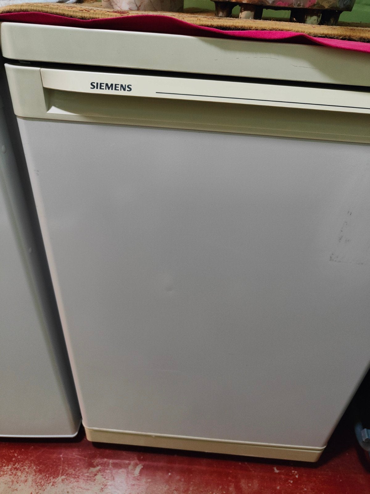 koelkast tafelmodel merk Siemens h 0,85m BR.0,55m le 0,60m, Enlèvement, 45 à 60 cm, Sans bac à congélation, 85 à 120 cm