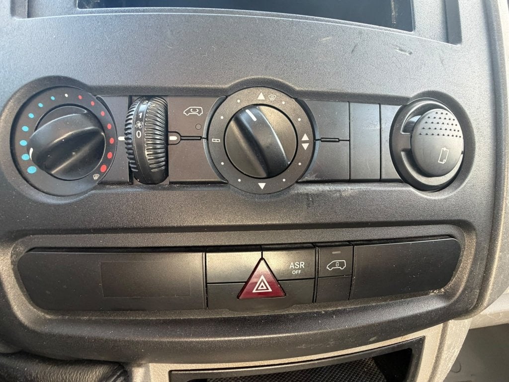 Mercedes Sprinter 313 (Stock ID 18111) — 22