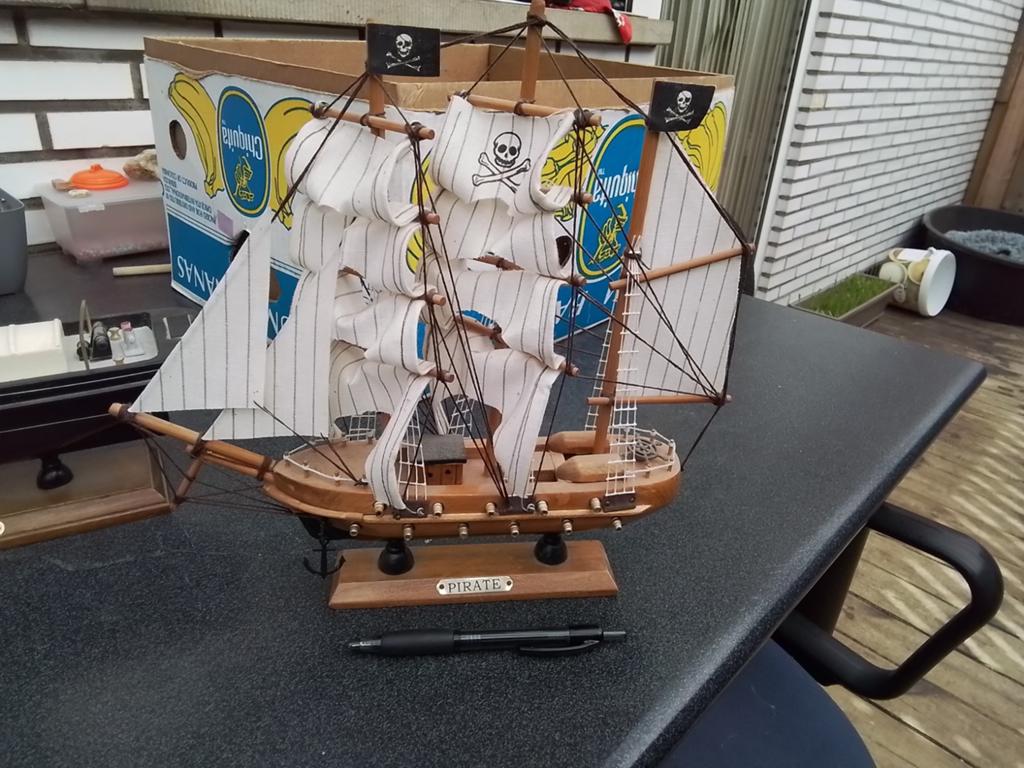 2 modelschepen, Hobby en Vrije tijd, Modelbouw | Boten en Schepen, Ophalen