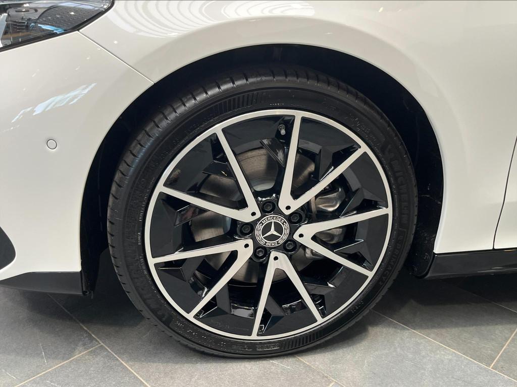 Mercedes-Benz CLA-Klasse CLA 250+ AMG Line (automatique), Autos, Neuf, CLA, Achat, 4 portes