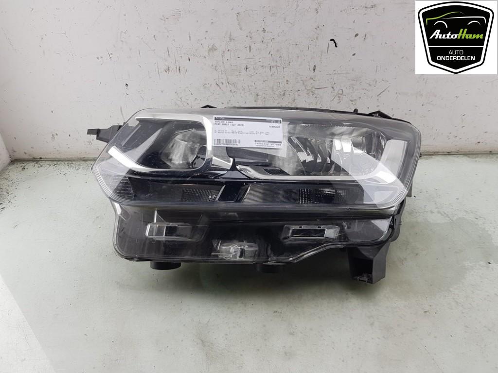 KOPLAMP LINKS Fiat Doblo Cargo (01-2022/-) (9849091680), Gebruikt, Fiat