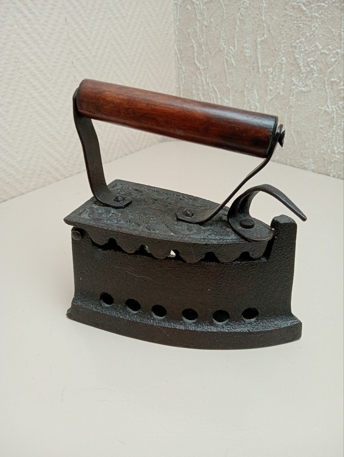 Ancien fer à repasser, Enlèvement ou Envoi