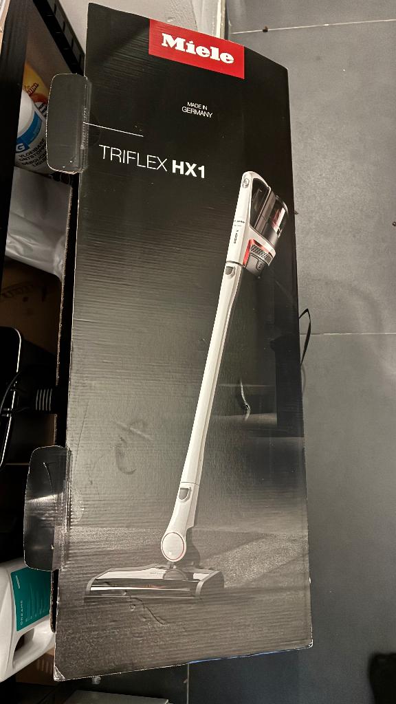 Steelstofzuiger Miele Triflex HX1 NIEUW, Elektronische apparatuur, Stofzuigers, Ophalen, Stofzuiger, Nieuw, 1600 tot 2000 watt