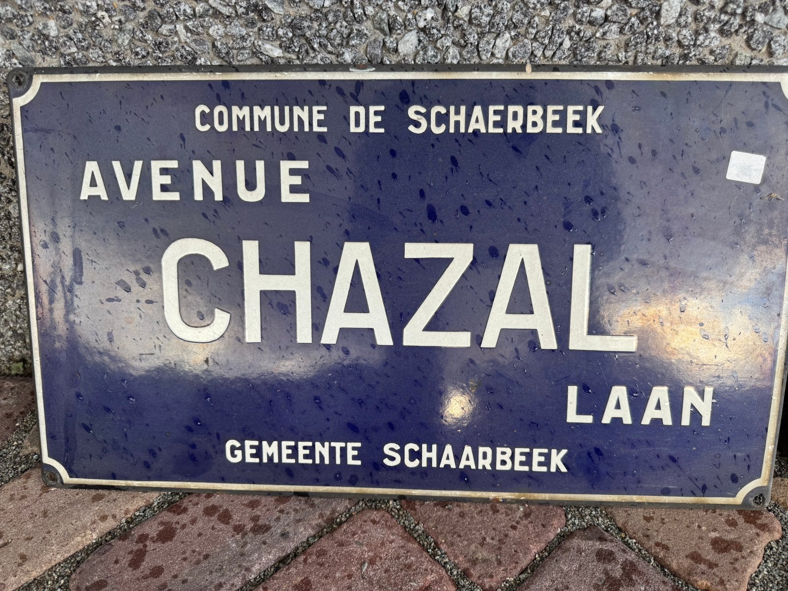 Vintage Emaille straatnaambord Schaarbeek, Huis en Inrichting, Ophalen of Verzenden, Zo goed als nieuw, Vintage